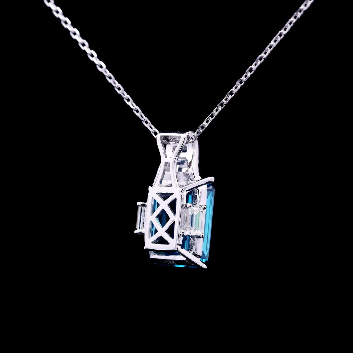 Maha Sky Blue Necklace with Certificate | High-Quality Simulated Diamonds in 925 Sterling Silver