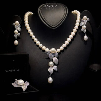 Omnia Precious Fresh Real Water Pearl Set 92.5 Silver In High Quality Simulated diamonds