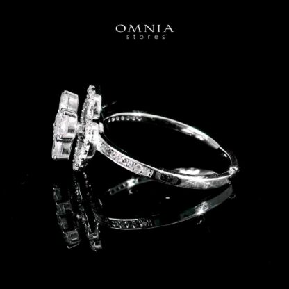 Omnia Horreya Floral Ring in 92.5 Silver With High Quality Iced Cut Stone - Image 3