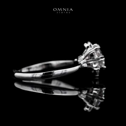 Omnia Silver Star Flower Ring in 92.5 Silver with High Quality Moissanite Stone - Image 3