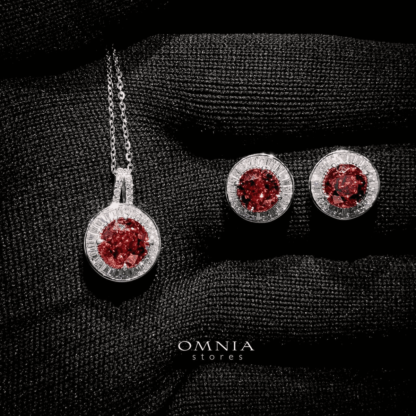 Omnia Sanaa Set in 92.5 Silver with High Quality Iced Cut Stone - Image 3