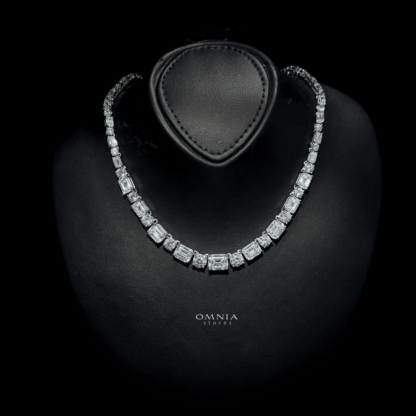 Omnia Alyan Pure white Necklace 92.5 Silver In High Quality Simulated diamonds - Image 3