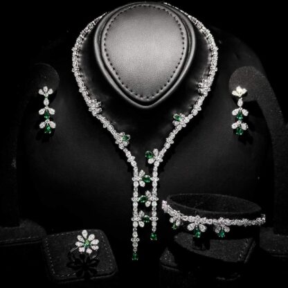 Omnia Lubna Green