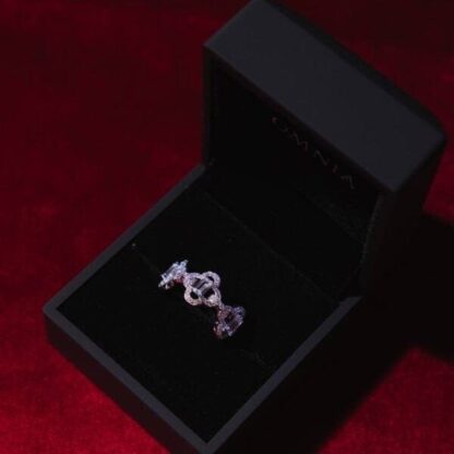 Omnia Amna White Set in 92.5 Silver with High Quality Simulated Diamonds - Image 10