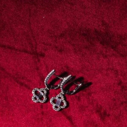 Omnia Amna White Set in 92.5 Silver with High Quality Simulated Diamonds - Image 11