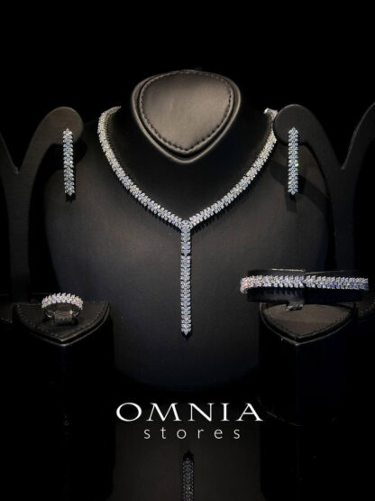 Omnia Raelyn Bridal Set in Zircon Stone
