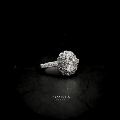 Omnia Qadira Ring in 92.5 Silver with High Quality Iced Cut Stone - Image 3