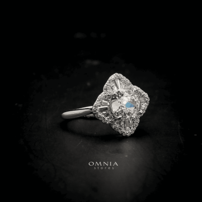 Omnia fayroz Silver Floral Ring in 92.5 Silver with High Quality Iced Cut Stone - Image 4