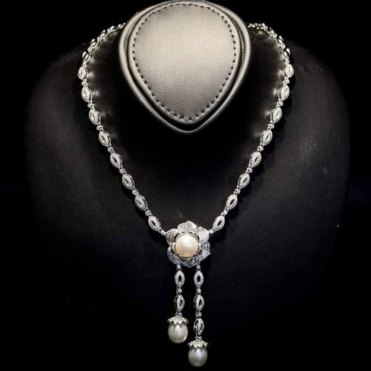 Omnia Elegant Pearl Necklace with High Quality Simulated Diamonds in 92.5 Silver - Image 4