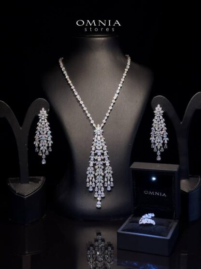 Omnia Laurel white Zircon jewellery set - Image 7