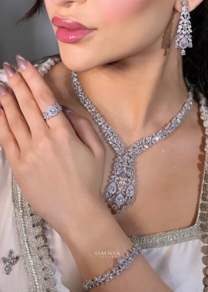Omnia Shamma White Bridal Full Set High Quality Zircon Stone in Rhodium Plated - Image 4