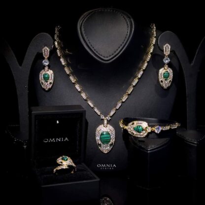Omnia Valentina Green Golden Set Accessories High Quality Zircon Stone in Rhodium Plated