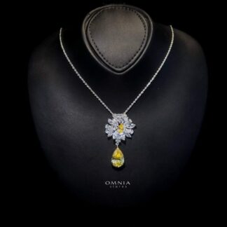 Omnia Nakaret Yellow Necklace 92.5 Silver In High Quality Simulated diamonds