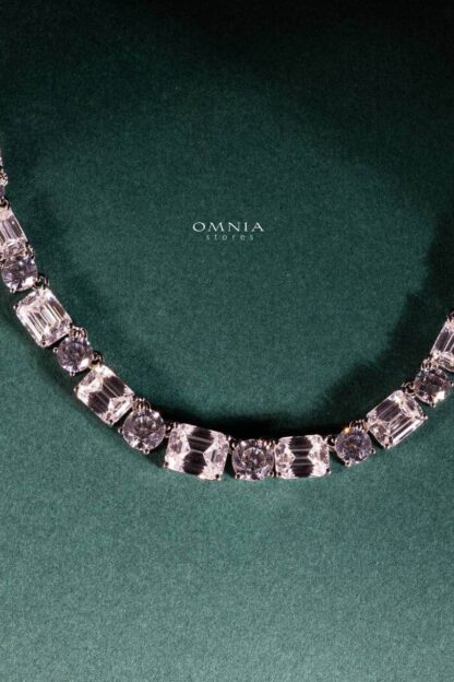 Omnia Alyan Pure white Necklace 92.5 Silver In High Quality Simulated diamonds - Image 2