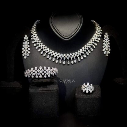 Omnia Amani White (Only Available in Saudi Arabia)