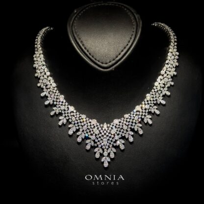 Omnia Loren White - Image 2