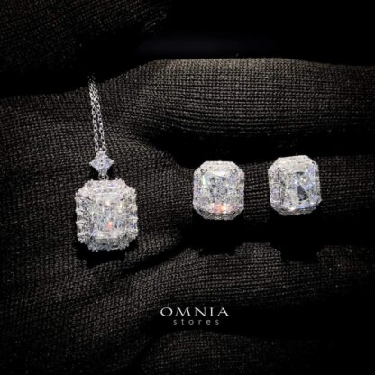 Omnia Salma White Set in 92.5 Silver with High Quality Iced Cut Stone - Image 2