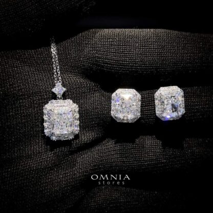 Omnia Salma White Set in 92.5 Silver with High Quality Iced Cut Stone - Image 5