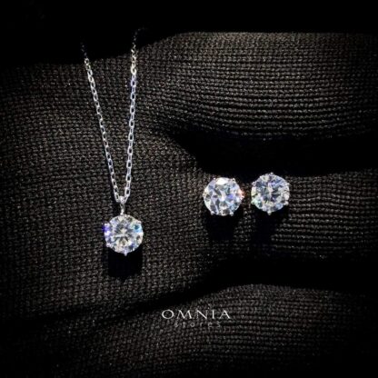 Omnia Bayan White Set in 92.5 Silver with High Quality Moissanite Stone - Image 3