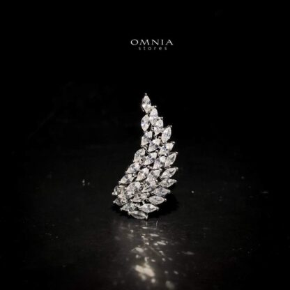 Omnia Statement Leaf Design Ring in 92.5 Silver with High Quality Iced Cut Stones - Image 5