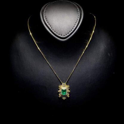 Omnia Green Radiance Necklace in 92.5 Silver with High Quality Simulated Diamonds