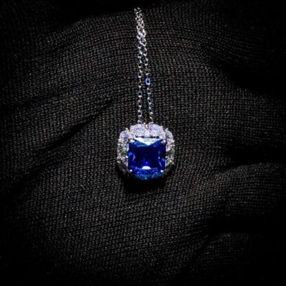 Omnia Jovie Blue Necklace 92.5 Silver In High Quality Simulated diamonds - Image 5