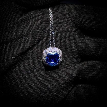 Omnia Jovie Blue Necklace 92.5 Silver In High Quality Simulated diamonds - Image 3