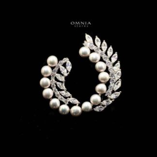 Omnia Ariella brooch in 92.5 Silver High Quality Simulated diamonds