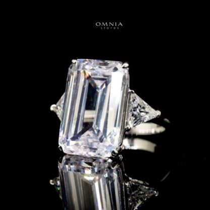 Omnia Darine white Ring 92.5 Silver in High Quality Simulated Diamonds - Image 4