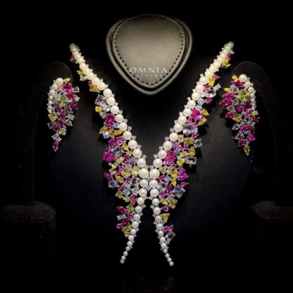 Omnia Butterfly Pearl Necklace and Earrings