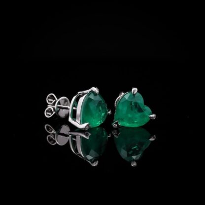 Omnia Shaden Emerald Heart Stud Earrings in 92.5 Silver with High-Quality Simulated Diamonds - Image 7
