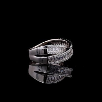 Omnia Dana Silver Criss-Cross Ring in 92.5 Silver with High-Quality Simulated Diamonds - Image 2