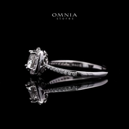 Omnia Samira White Ring 92.5 Silver in High Quality Moissanite Stones - Image 2