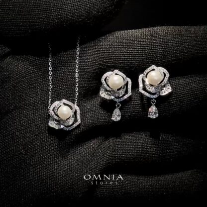 Omnia Evelina White Set in 92.5 Silver with High-Quality Zircon Stones
