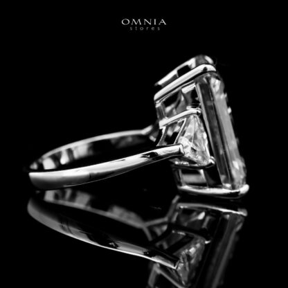 Omnia Darine white Ring 92.5 Silver in High Quality Simulated Diamonds - Image 3