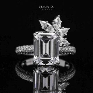 Omnia Chams White Ring 92.5 Silver High Quality Simulated diamonds