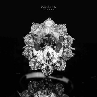 Omnia Harper Floral Ring In 92.5 Silver with High Quality Simulated Diamonds