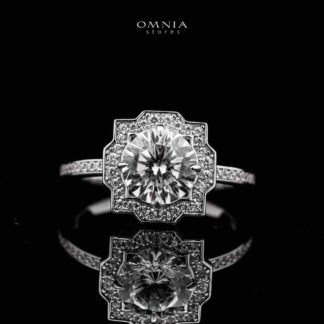Omnia Shahira 1.75 Carat Ring 92.5 Silver High Quality Simulated diamonds