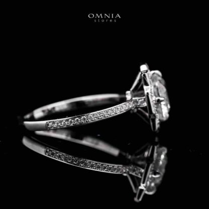 Omnia Shahira 1.75 Carat Ring 92.5 Silver High Quality Simulated diamonds - Image 3