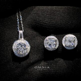 Omnia Laila Set in 92.5 Silver with High Quality Iced Cut Stone