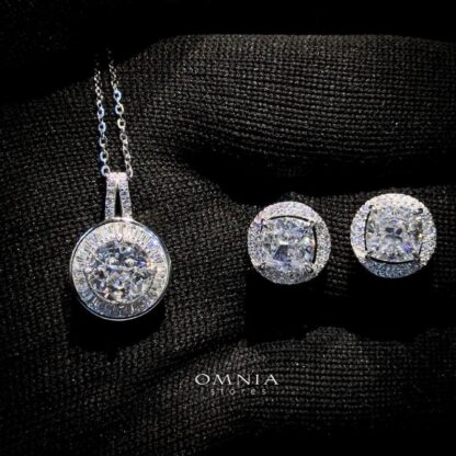 Omnia Laila Set in 92.5 Silver with High Quality Iced Cut Stone