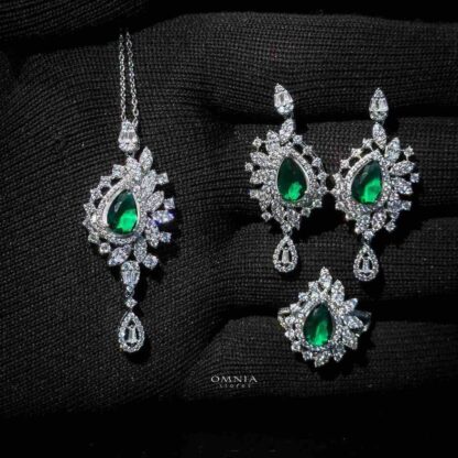 Janan Bundle Green Set - Image 3