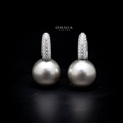 Omnia Nikki Silver Pearl Clip on Earrings In 92.5 Silver High Quality Simulated Diamonds - Image 2
