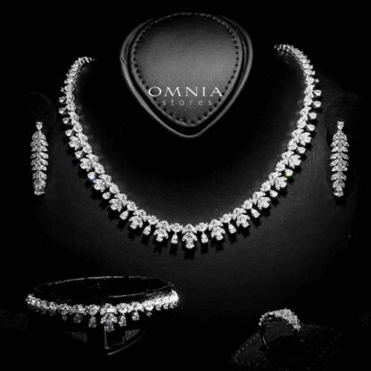 Omnia Omayra White Bridal Full Set in 925 Silver High Quality Simulated Diamonds