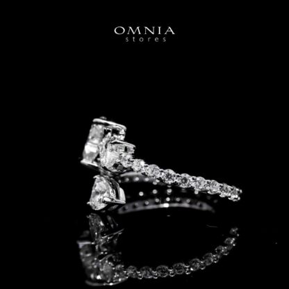 Happy White Ring in 925 Silver with High-Quality Simulated Diamonds - Image 2