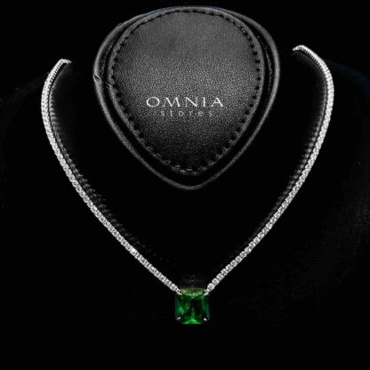 Omnia Bettina Green Necklace 925 Silver in High Quality Simulated Diamonds - Image 2