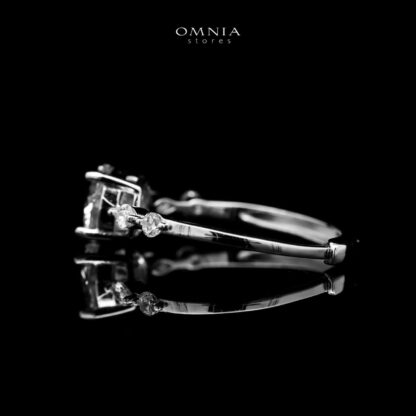 Omnia Arwan Silver Ring in 92.5 Silver with High Quality Moissanite - Image 2