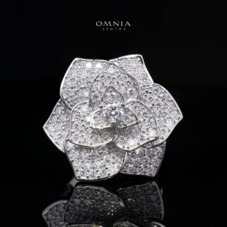 Solara Flower Design White Moissanite Stone Ring With GRA Certified High Quality in 925 Silver