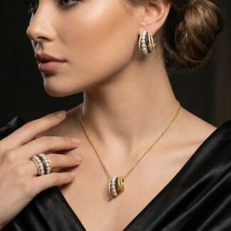 Omnia Inaya Golden Fresh Real Water Pearl Necklace In 925 Silver High Quality Simulated Diamonds