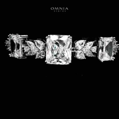 Omnia Amelia White Bridal Full Set in High Quality Simulated Diamonds - Image 4